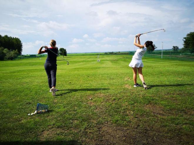 Women’s golf day!